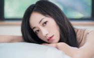 开云体育-黑豹撕裂东欧铁幕，喀麦隆巧阵压制波兰，齐耶赫一击封喉，门将神佑B组奇迹夜