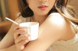 开云体育登录-赛道上的王朝更迭，维斯塔潘绝杀雷诺，一役刷新两时代