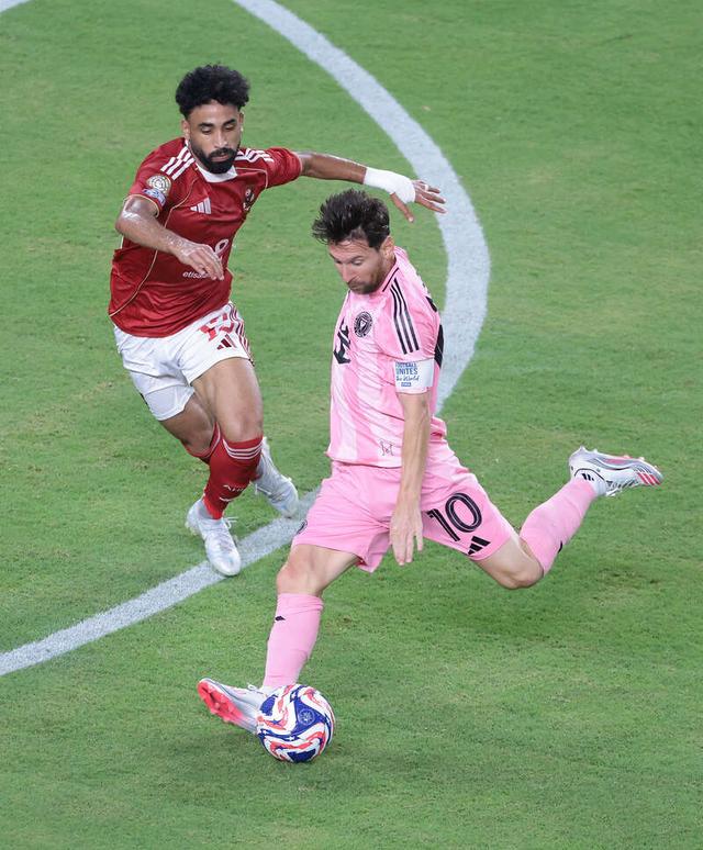 日本横扫塞维利亚,梅西绝境逆转 日本横扫塞维利亚,梅西绝境逆转