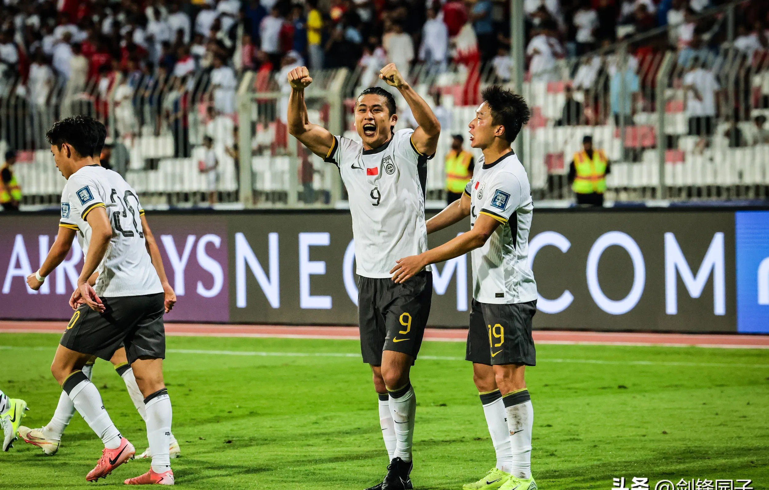 包含世界杯热度飙升,网友热议不断的词条 包含世界杯热度飙升,网友热议不断的词条