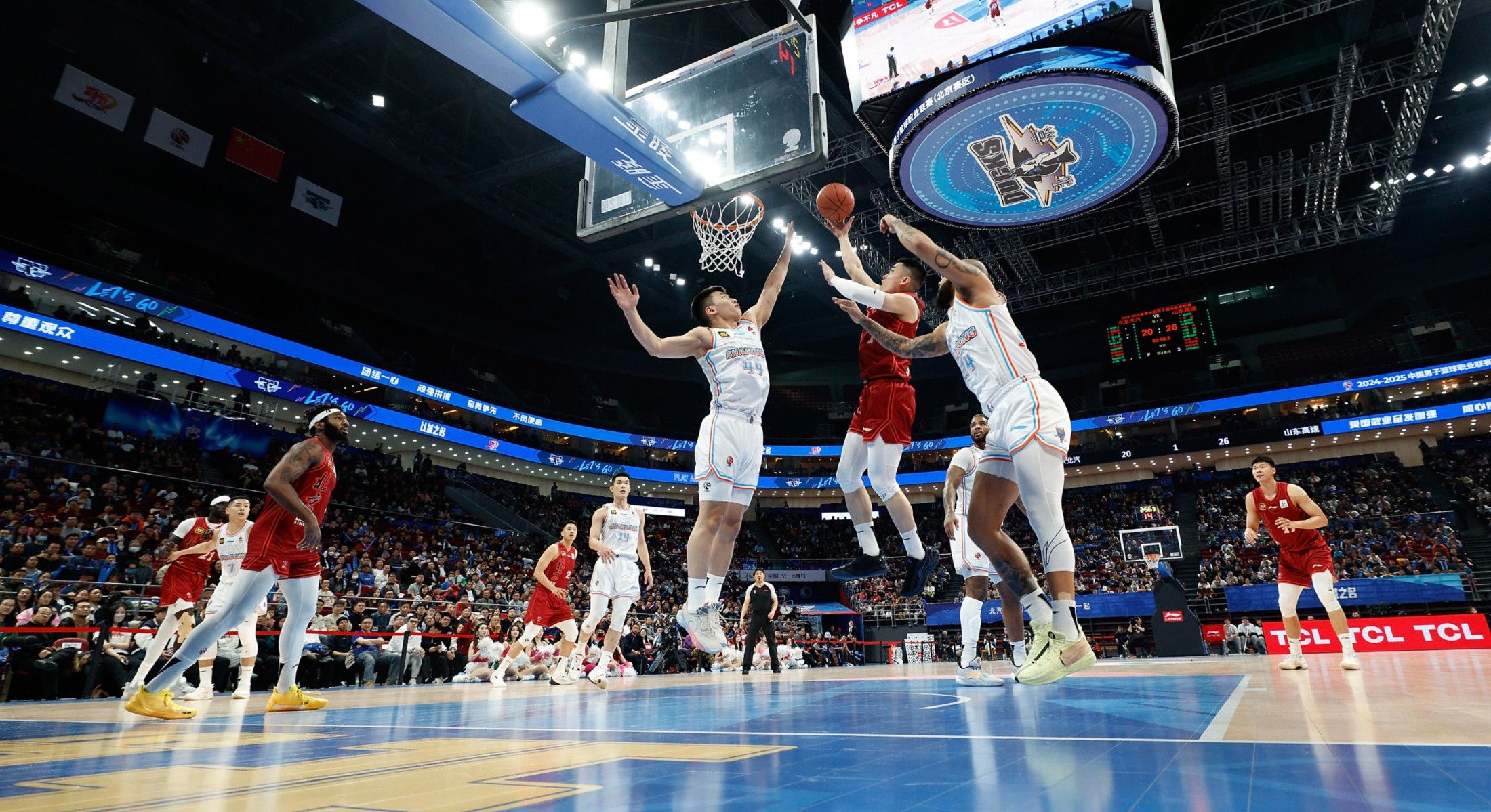 勇士翻盘吉林队，乔治点燃赛场