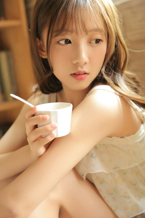 赛道上的王朝更迭，维斯塔潘绝杀雷诺，一役刷新两时代