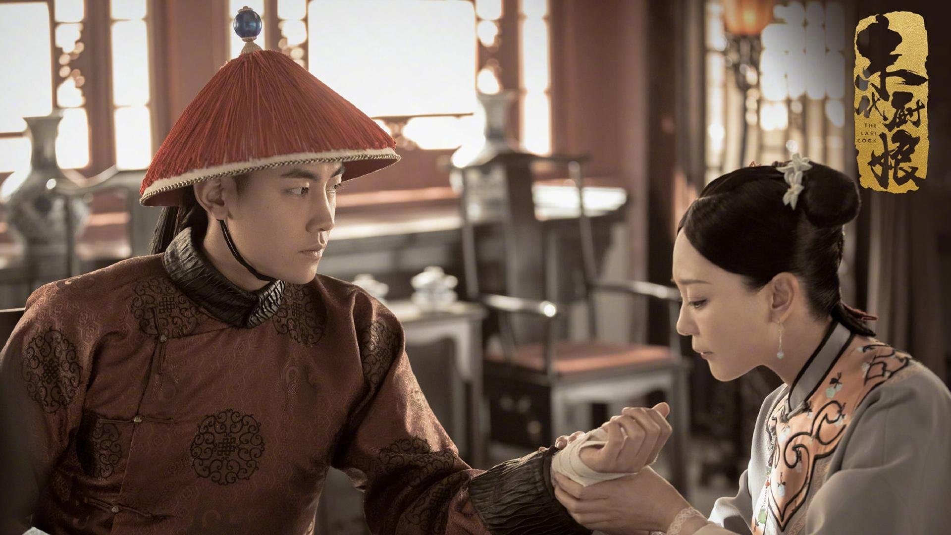 午夜的钢铁与焰火，一个球迷的跨联赛观赛笔记